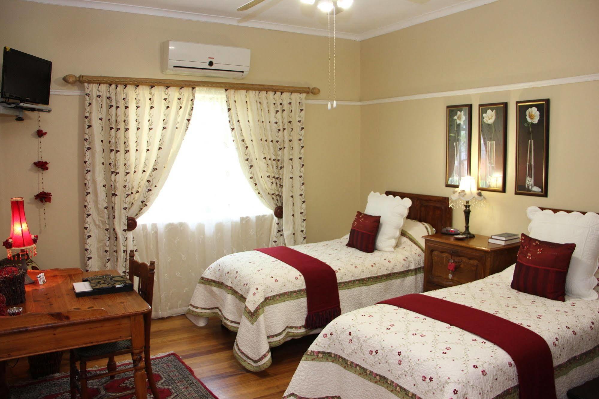 Beau & I Graaff-Reinet Exterior foto