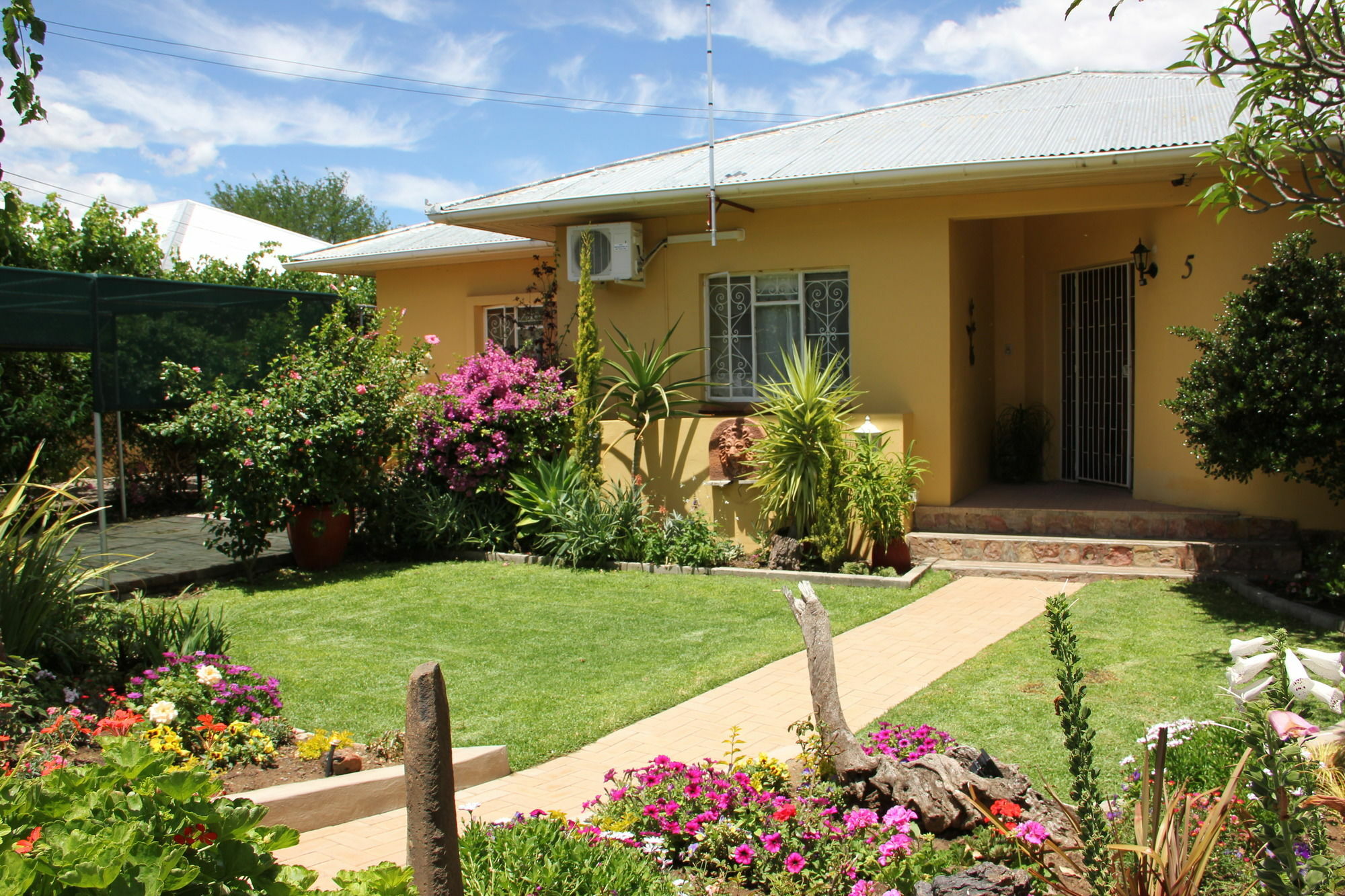 Beau & I Graaff-Reinet Exterior foto